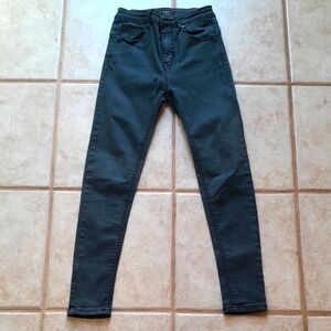 DONATING SOON Women's Black Skinny Jeans